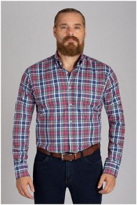 Kariertes Langarmhemd von Plusman