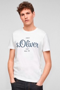 Extra lang t-shirt van s.Oliver.